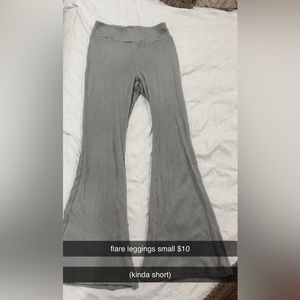 Soft flare leggings(barley worn/little short)